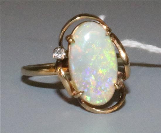 1980s 14ct gold, white opal and diamond set oval dress ring, size N(-)